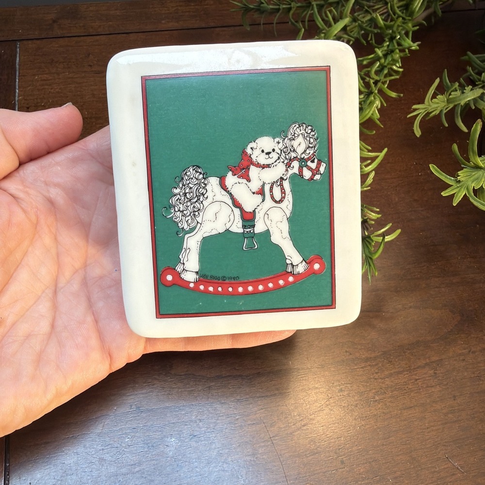 Vtg Lucy & Me Enesco 1980 Christmas Rocking Horse Trinket Box Lucy Rigg Ceramic